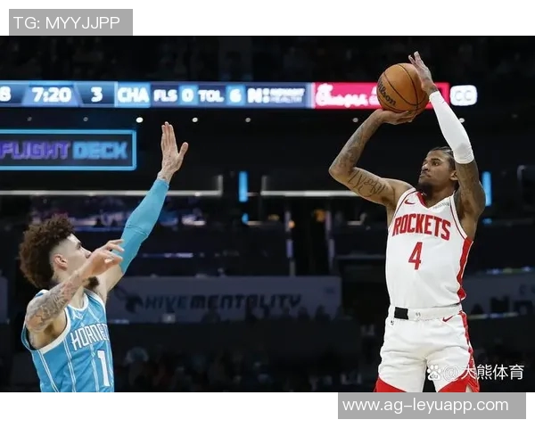 黄蜂主帅称三球替补愿意以任何方式助力球队胜利